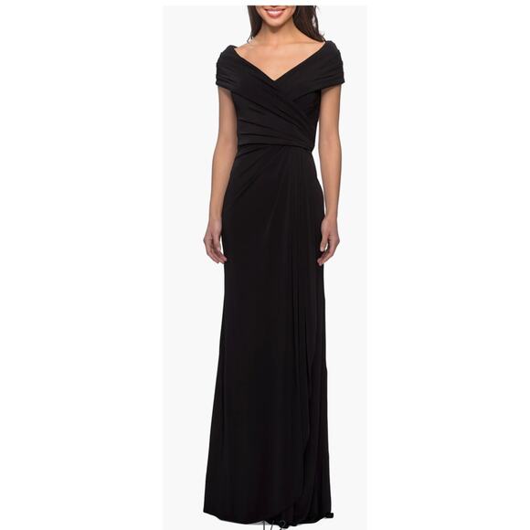 La Femme Dresses & Skirts - NWOT La Femme Ruched Jersey Column Gown SZ 4